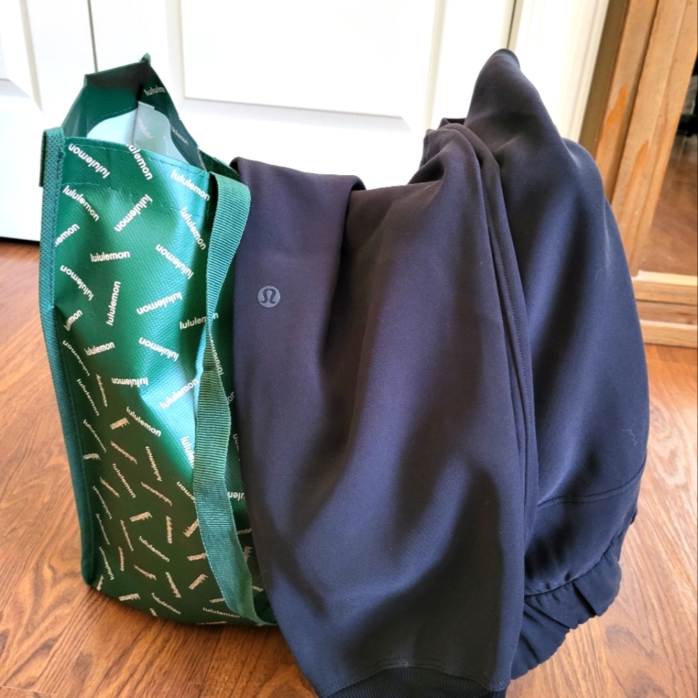 Lululemon joggers